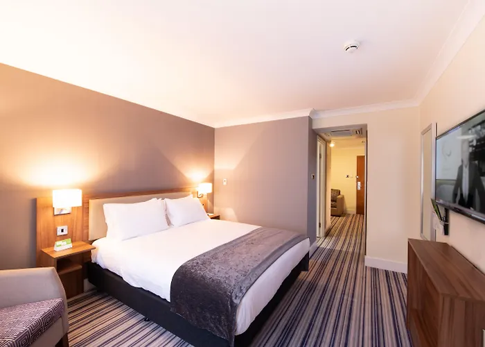 Holiday Inn Cardiff North M4 Jct 32, An Ihg Hotel